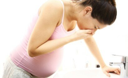 Когда и почему появляется токсикоз при беременности