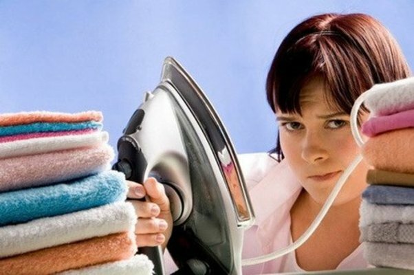 Как правильно гладить одежду